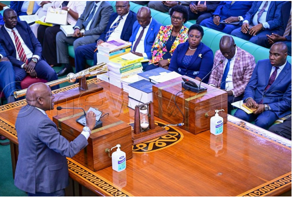 Opposition Pushes Contract Farming Bill to Cut 22–30% Crop Losses